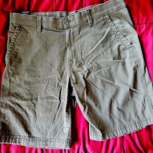 Weatherproof Brand Men's Trail  Shorts
